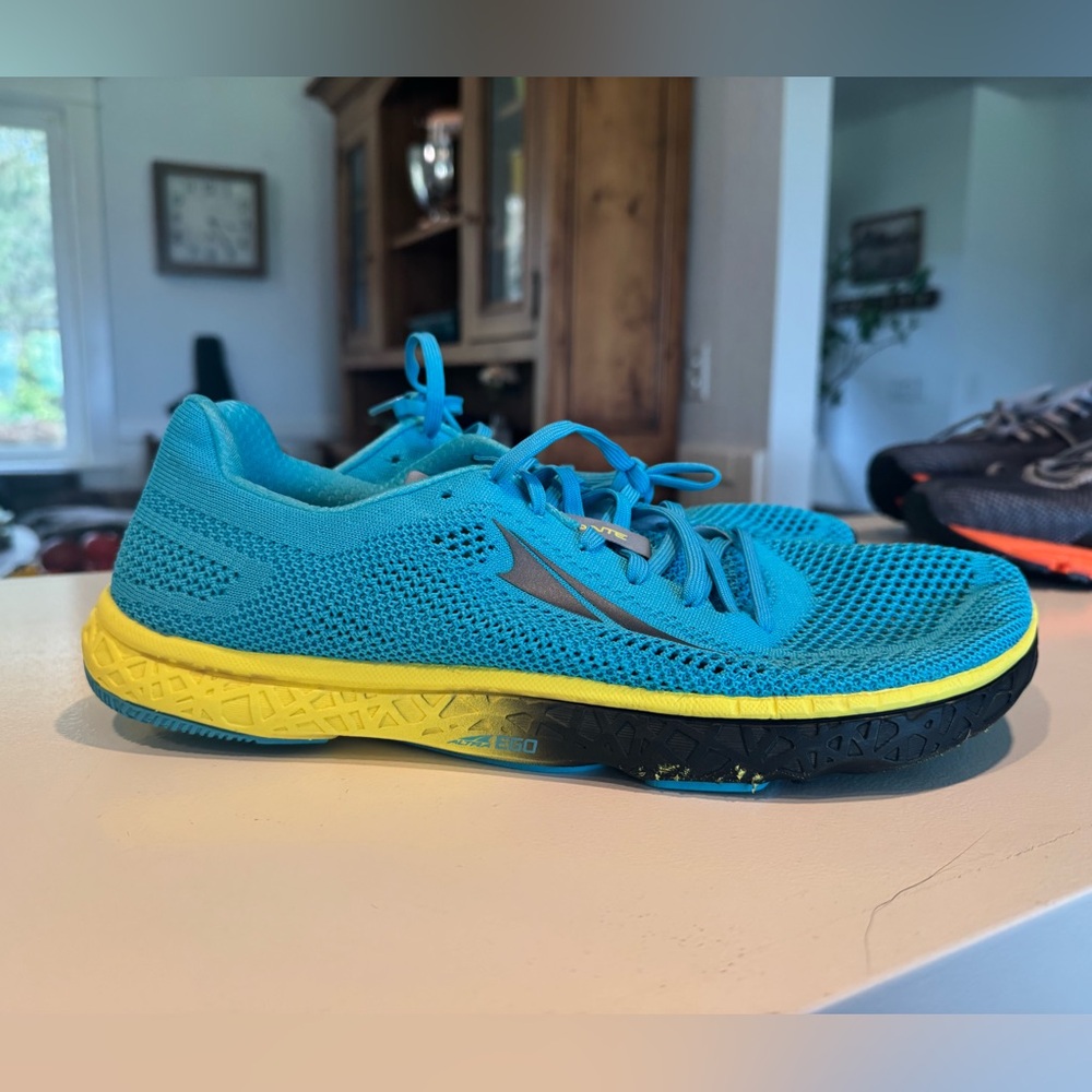 Altra Escalante Racers - Picture 2 of 7